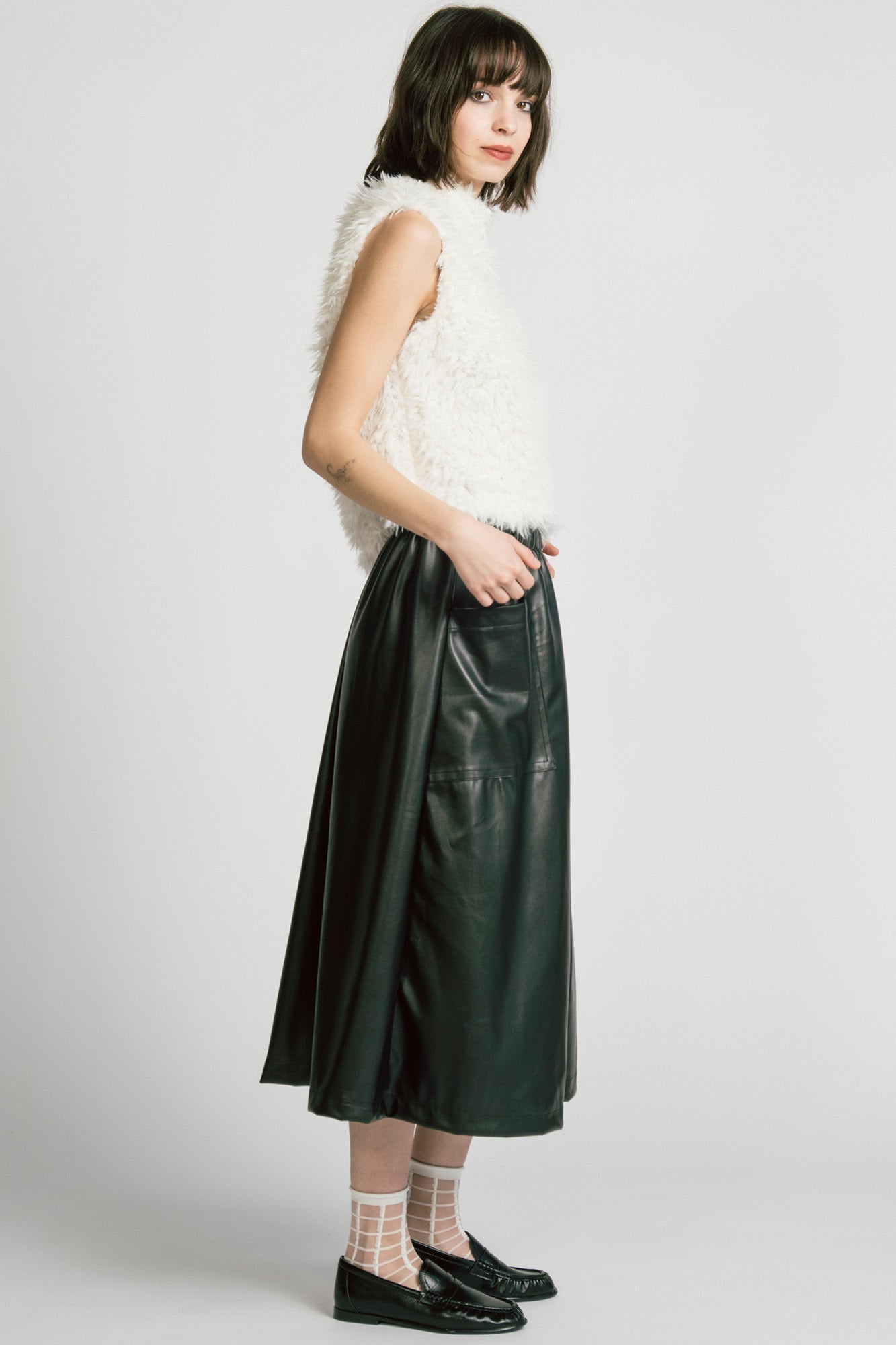 Ara Skirt Black