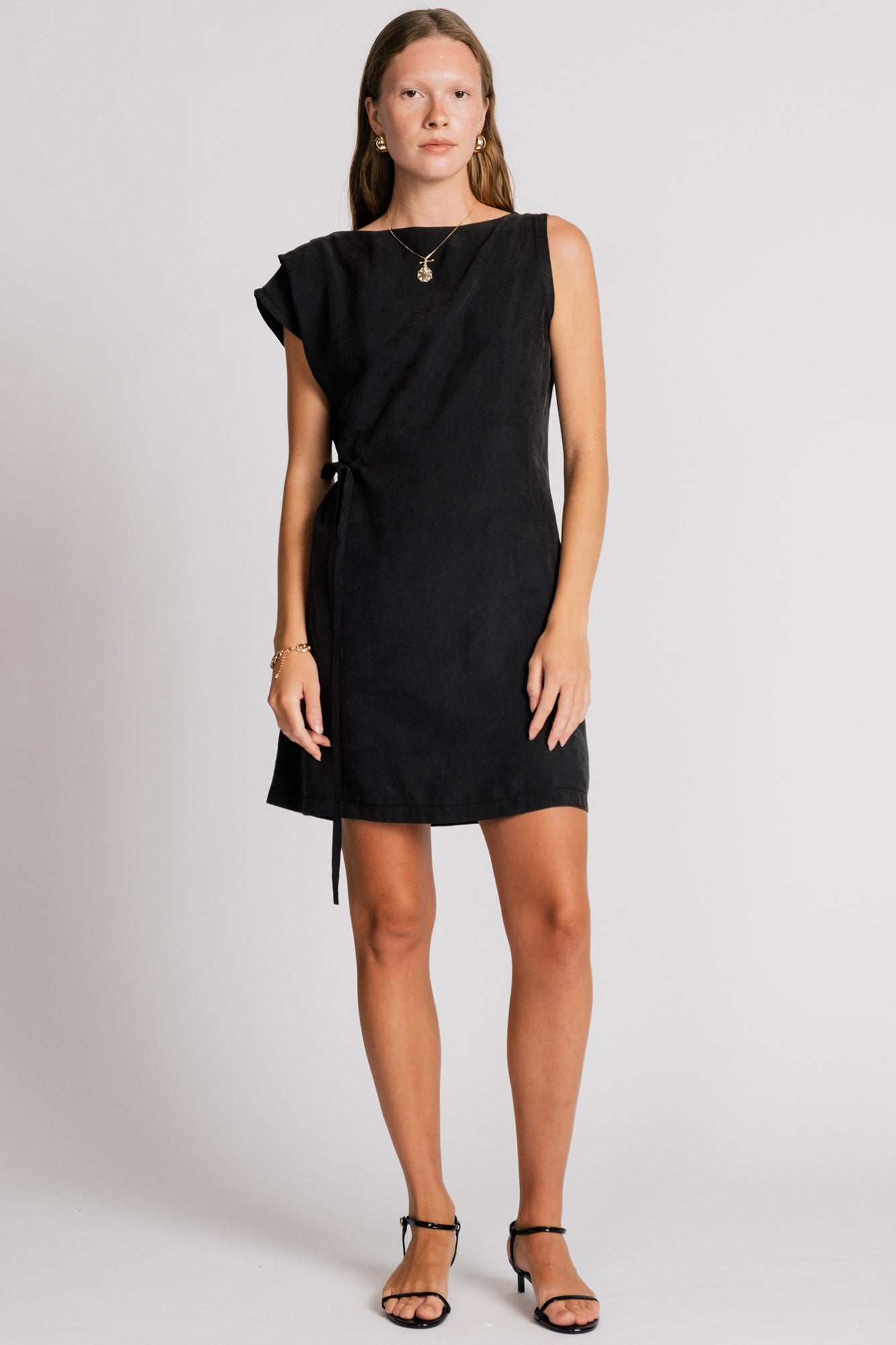 Heron Dress Black