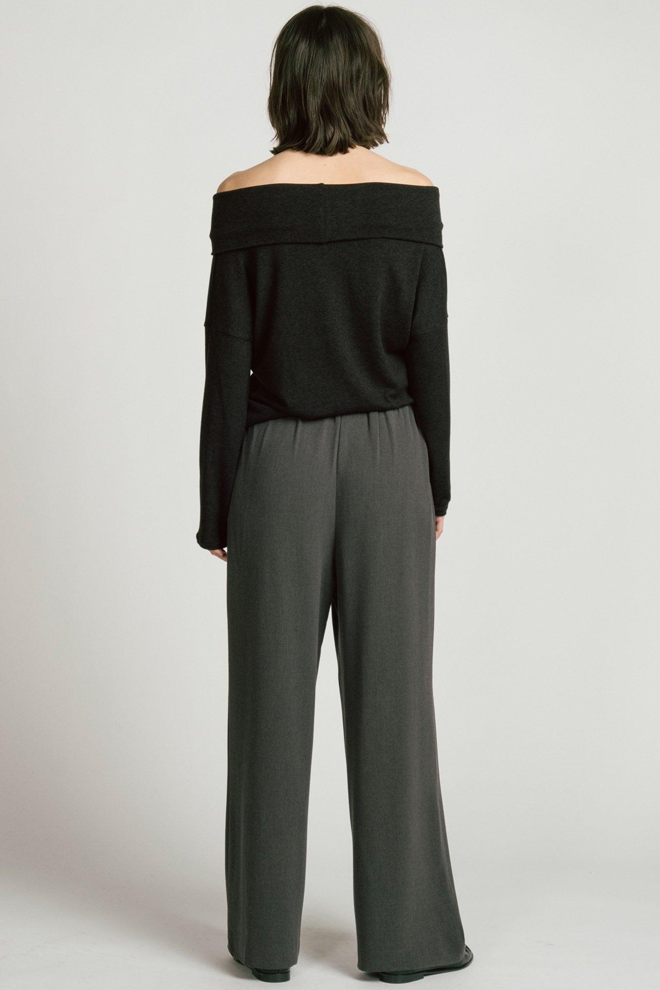 Mensa Sweater Charcoal