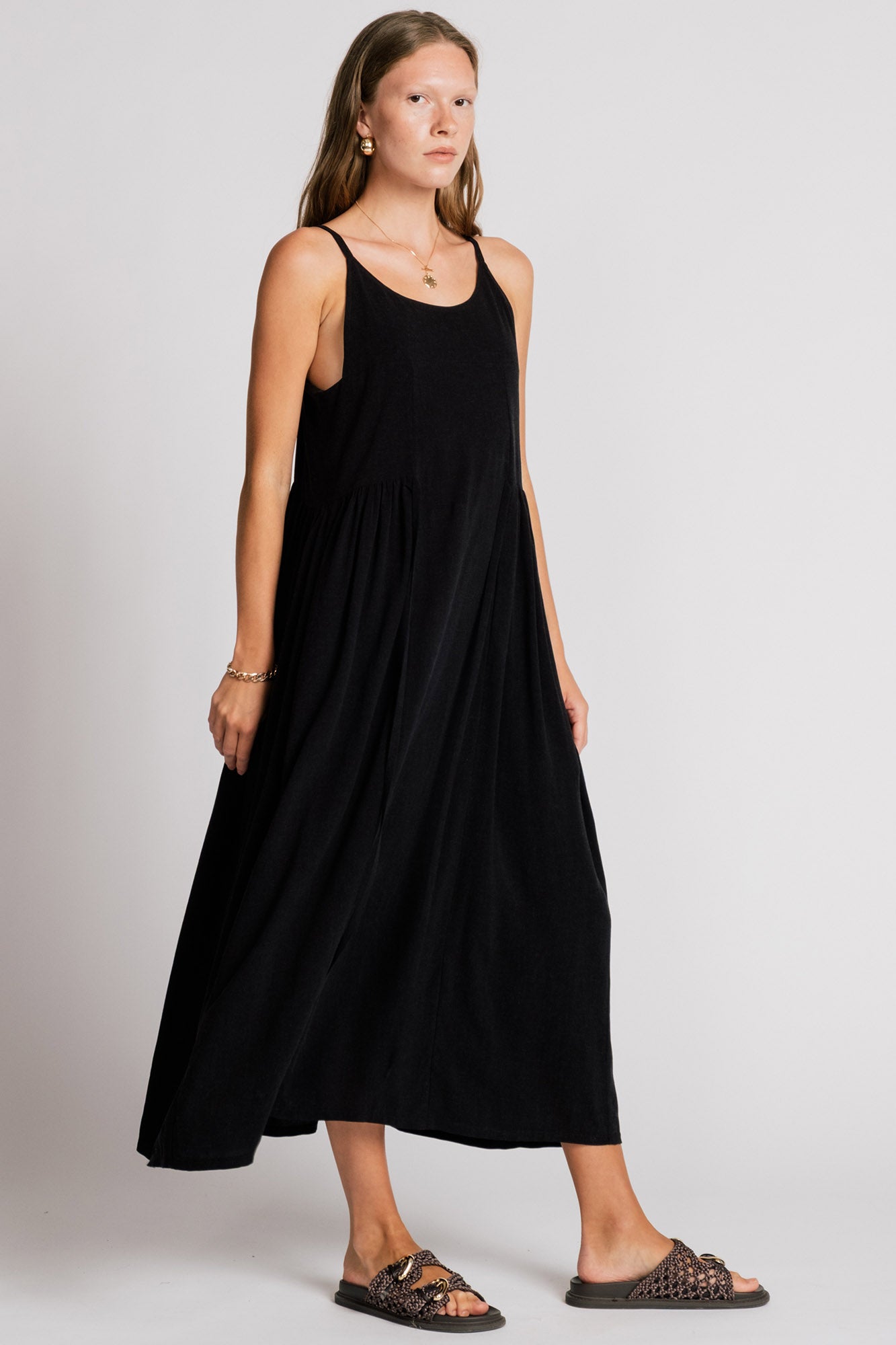 Swan Dress Black