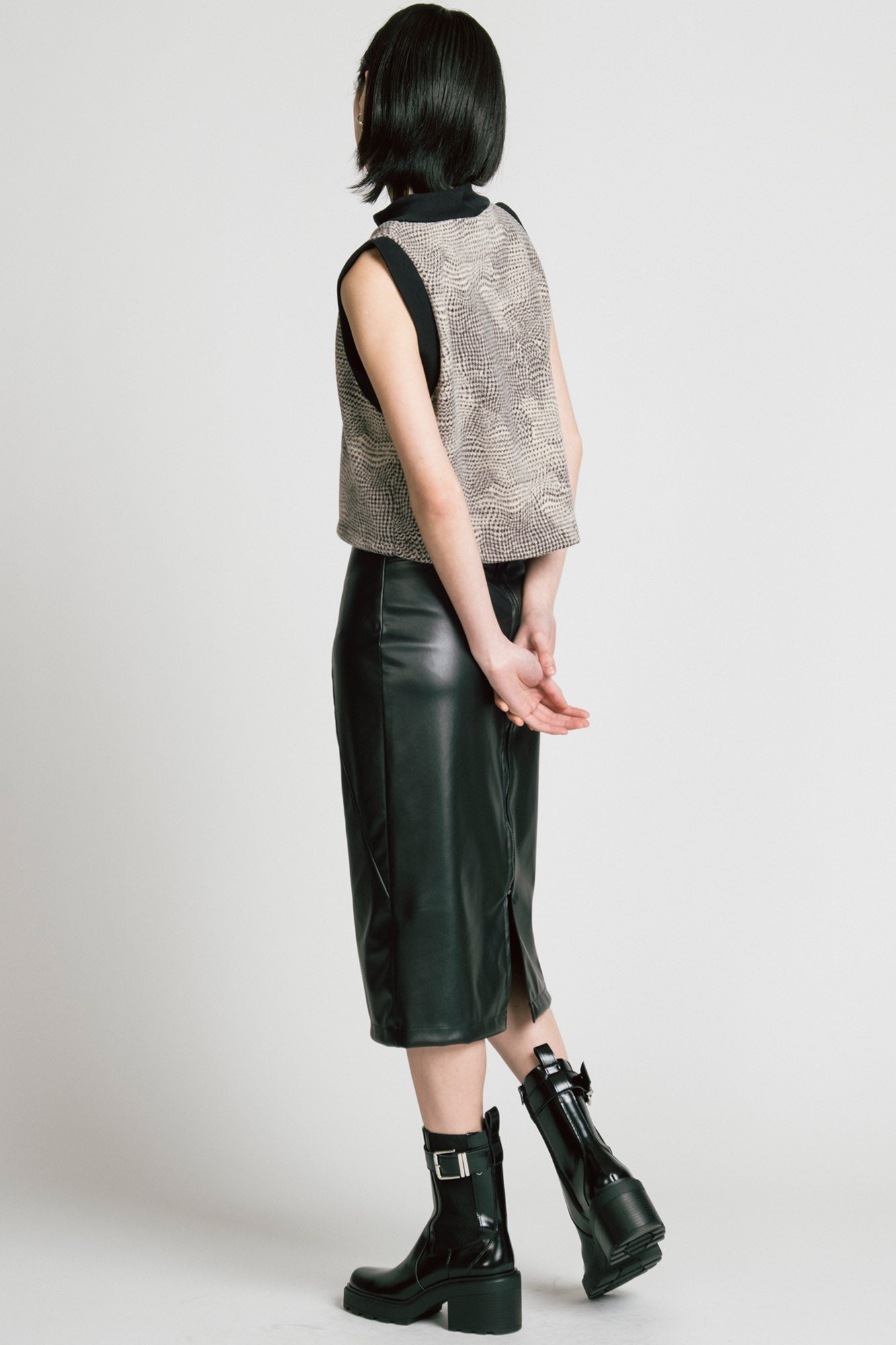 Peri Vest Houndstooth