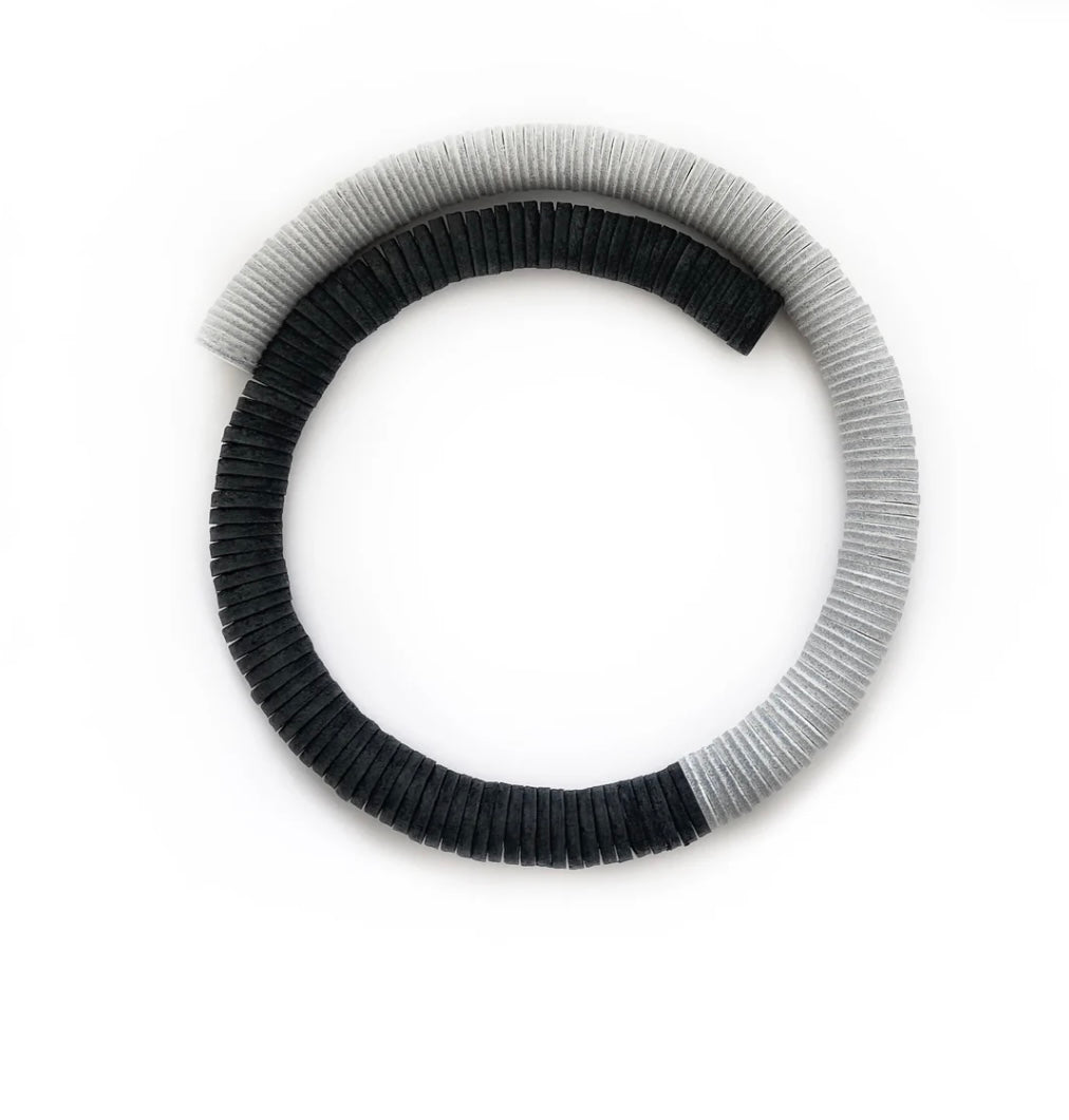 WAIWAI | Black and White Choker