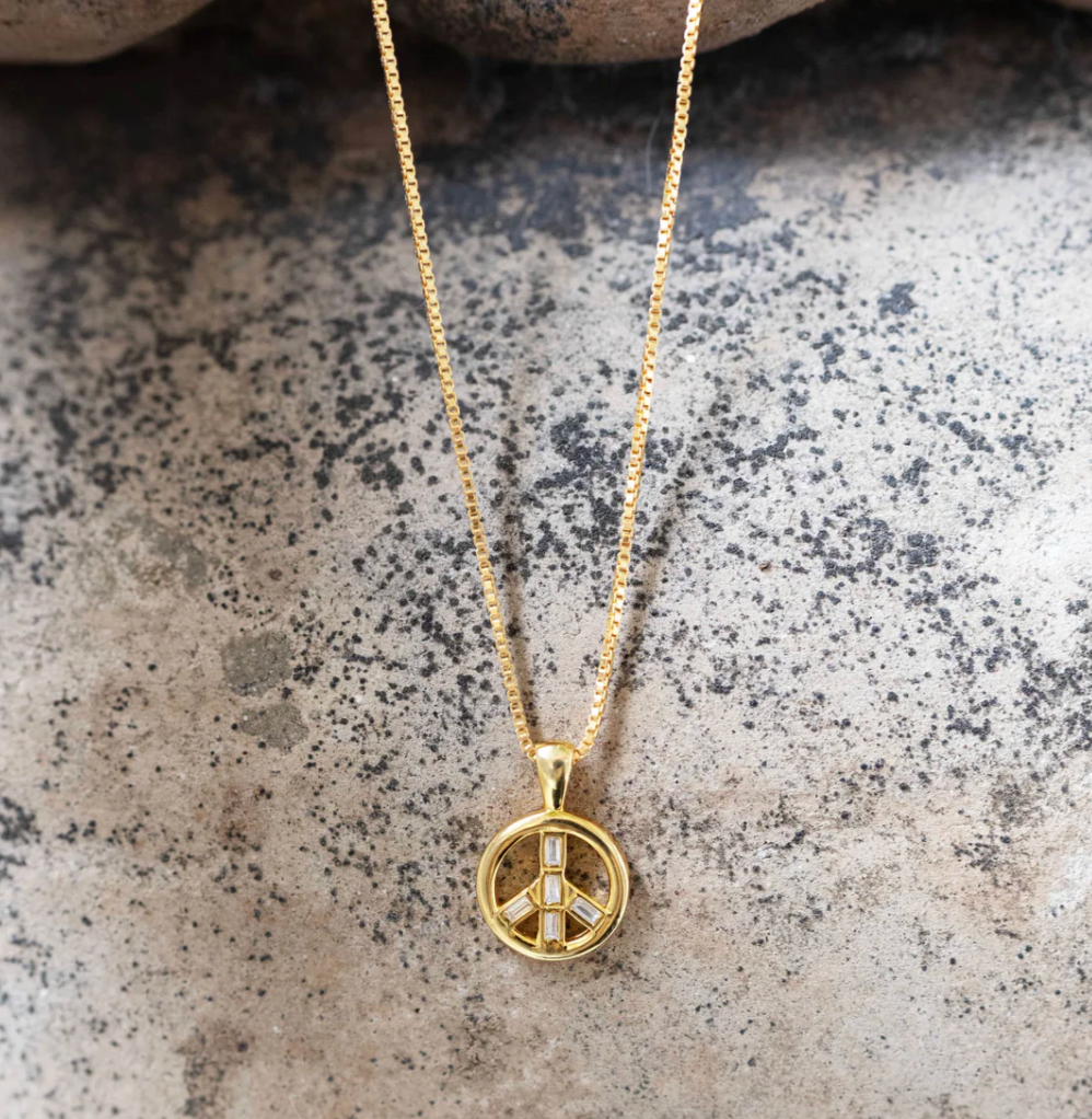Sarah Mulder | Peace Sign Necklace, Gold